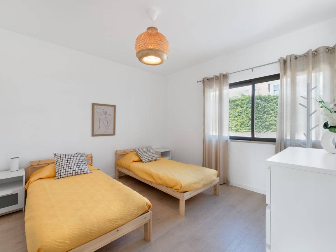Chambre 3 — Deux lits 90 × 200 cm